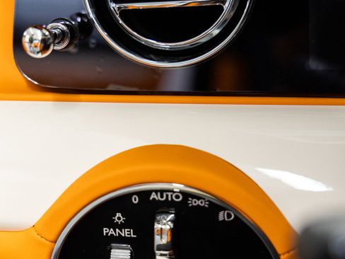 Certified 2022 Rolls-Royce Ghost image 28