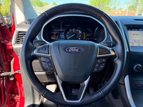 Used 2019 Ford Edge SEL w/ Equipment Group 201A AWD/4WD image 14