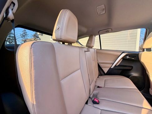 Used 2013 Toyota RAV4 Limited image 17