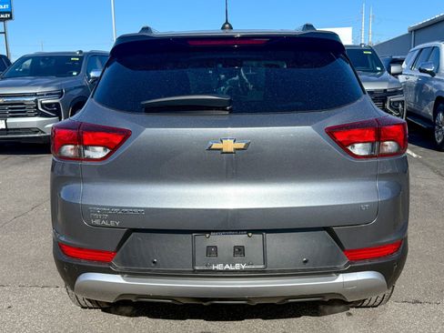 Used 2021 Chevrolet TrailBlazer LT w/ Sun and Liftgate Package image 6