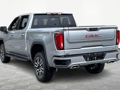 Used 2025 GMC Sierra 1500 AT4 w/ AT4 Premium Package image 4