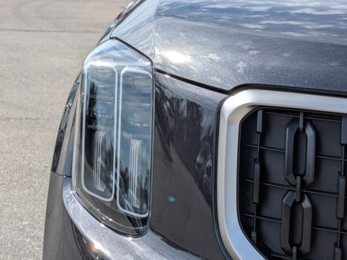 New 2025 Kia Telluride EX image 10
