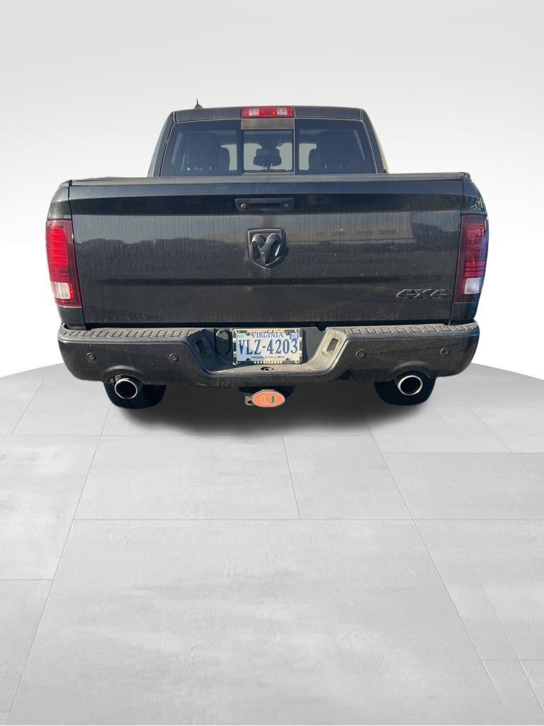 Used 2016 RAM 1500 Sport w/ Black Ram 1500 Sport Group AWD/4WD image 5