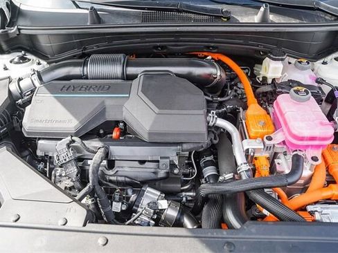 Certified 2025 Kia Sportage LX image 25