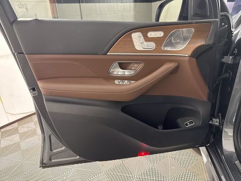 Certified 2024 Mercedes-Benz GLE 53 AMG 4MATIC image 15