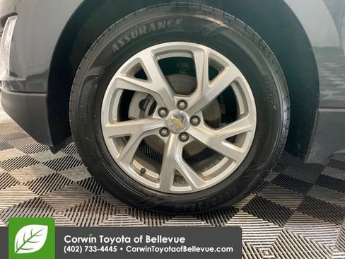 Used 2020 Chevrolet Equinox Premier image 23