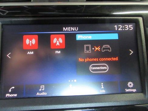 Used 2019 Nissan Sentra SV FWD image 25