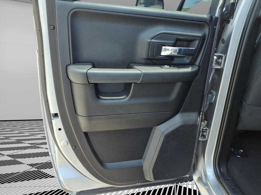 Used 2021 RAM 1500 Warlock AWD/4WD image 21
