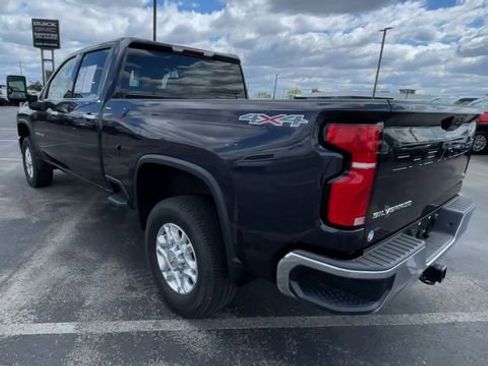Used 2024 Chevrolet Silverado 2500 LTZ AWD/4WD image 8