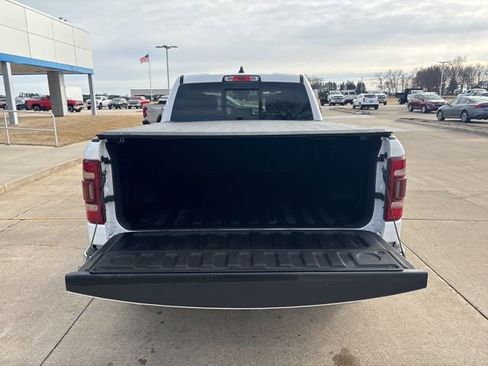 Used 2020 RAM 1500 Laramie image 18