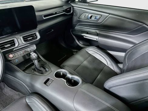 Used 2024 Ford Mustang Premium RWD image 10