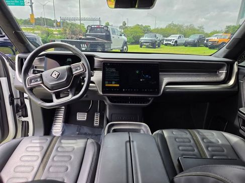 Used 2023 Rivian R1S Adventure AWD/4WD image 27