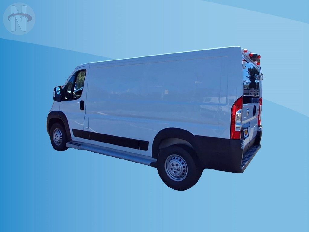 Used 2025 RAM ProMaster 2500 w/ U-Haul Equipment Group FWD image 6