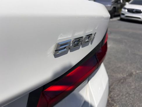 Used 2022 BMW 530i w/ M Sport Package RWD image 39
