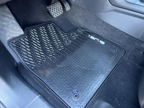 Certified 2025 Volkswagen Atlas SEL image 15