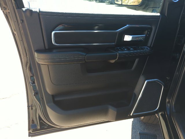 Certified 2022 RAM 3500 Laramie AWD/4WD image 17