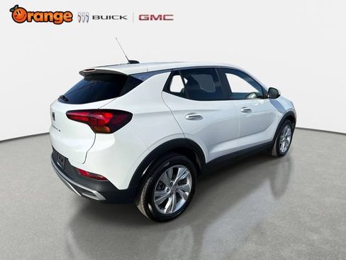 Used 2024 Buick Encore GX Preferred FWD image 3