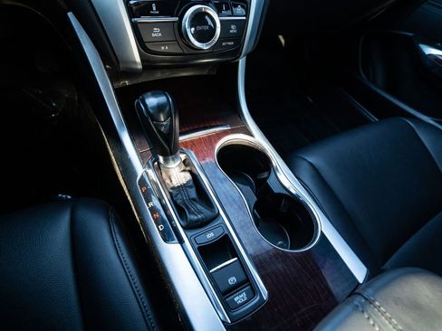 Certified 2016 Acura TLX image 27