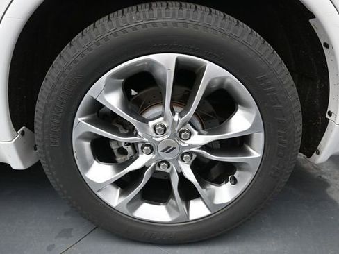 Used 2019 Dodge Durango R/T AWD/4WD image 11