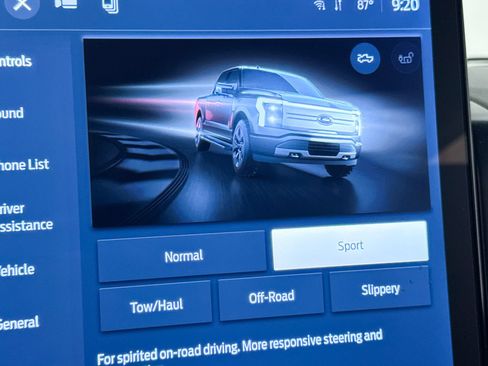 Used 2025 Ford F150 Lightning Flash AWD/4WD image 10