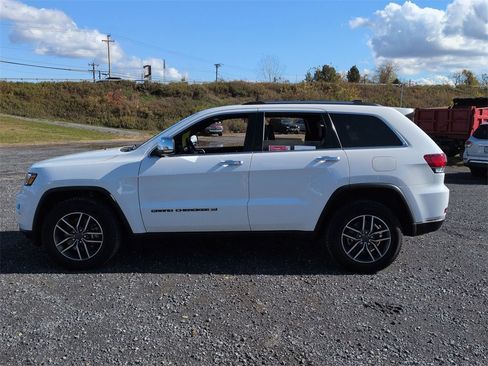 Used 2022 Jeep Grand Cherokee Limited w/ Tech Group image 7