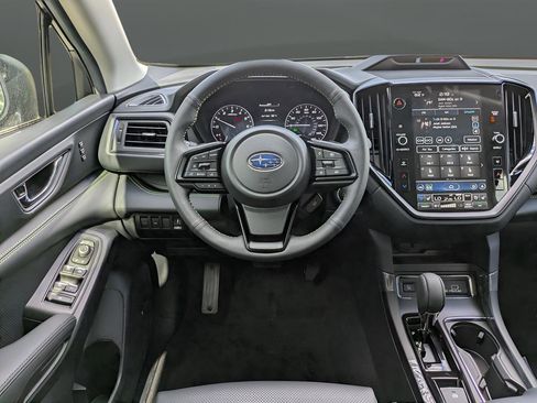 Certified 2025 Subaru Ascent Bronze Edition AWD/4WD image 17