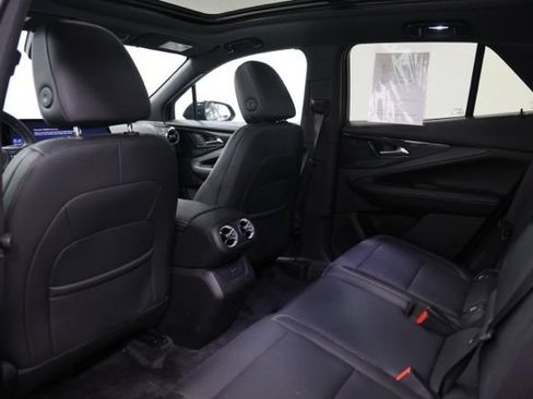 Used 2024 Chevrolet Blazer EV LT AWD/4WD image 34