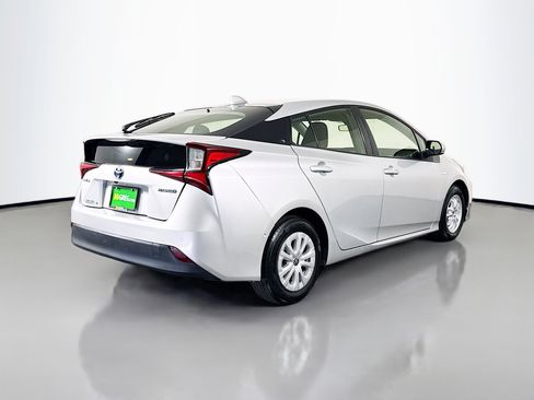 Used 2021 Toyota Prius LE FWD image 10