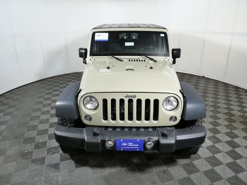 Used 2018 Jeep Wrangler Unlimited Sport S AWD/4WD image 3