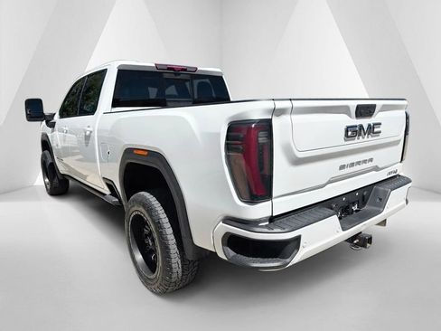 Used 2025 GMC Sierra 2500 AT4 w/ AT4 Premium Plus Package AWD/4WD image 5