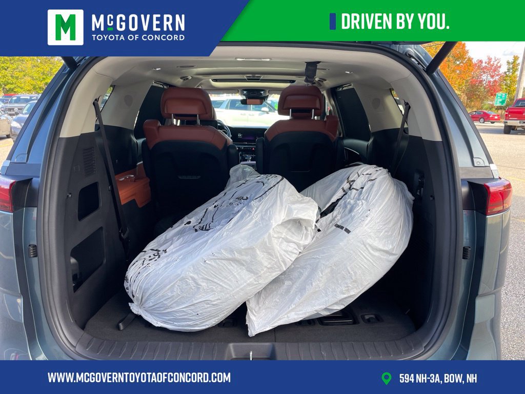 Used 2022 Kia Carnival SX Prestige FWD image 22