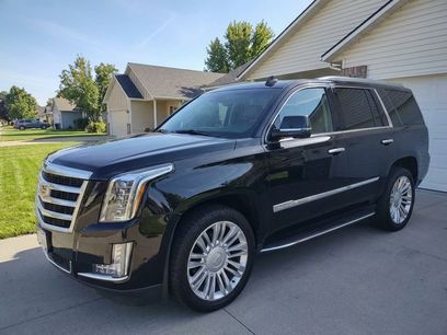 Used 2015 Cadillac Escalade Platinum