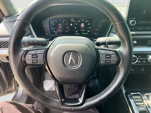 Used 2024 Acura Integra FWD image 11