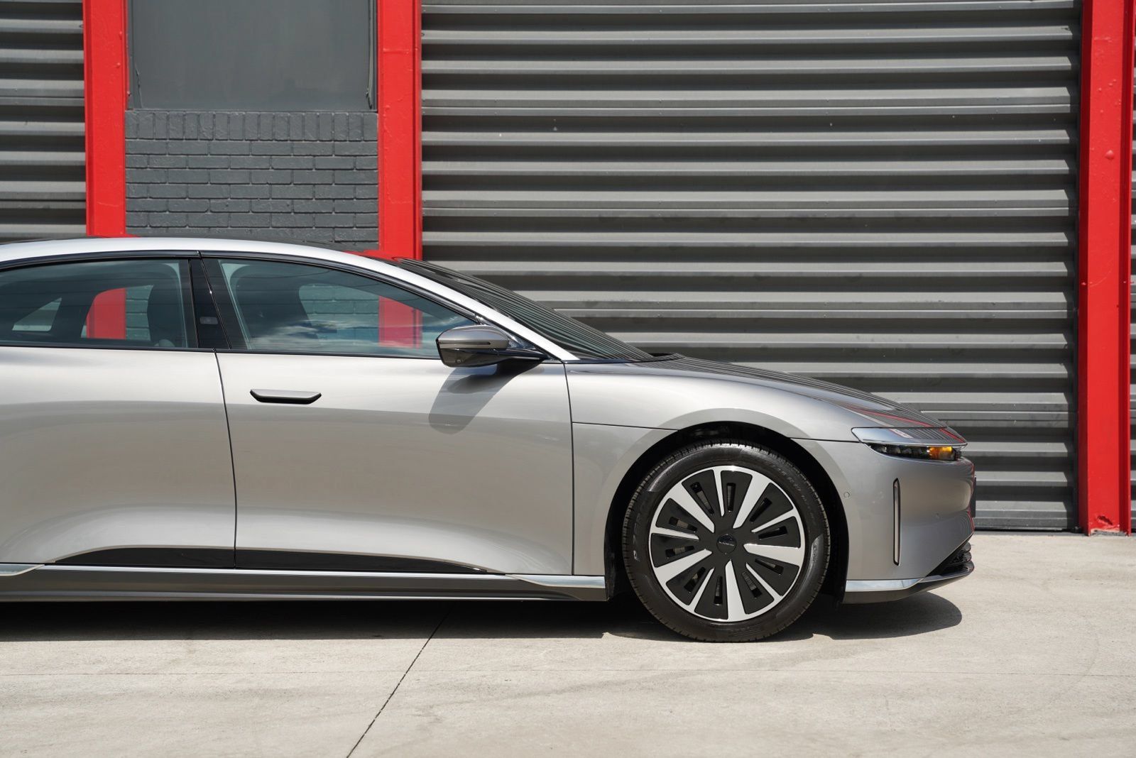 Used 2023 Lucid Air Touring AWD/4WD image 11