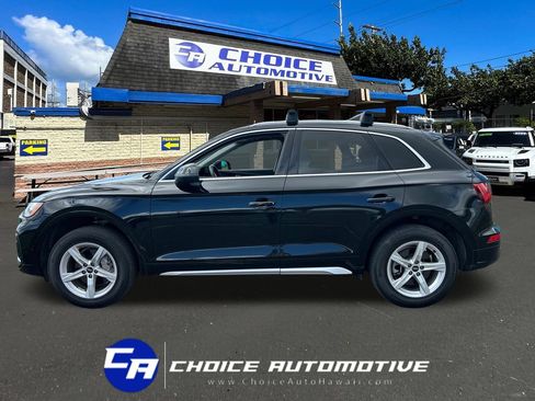 Used 2023 Audi Q5 2.0T Premium w/ Convenience Package AWD/4WD image 3