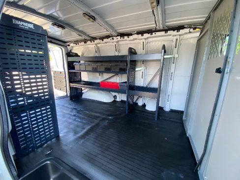 Used 2022 Chevrolet Express 2500 w/ Driver Convenience Package RWD image 17
