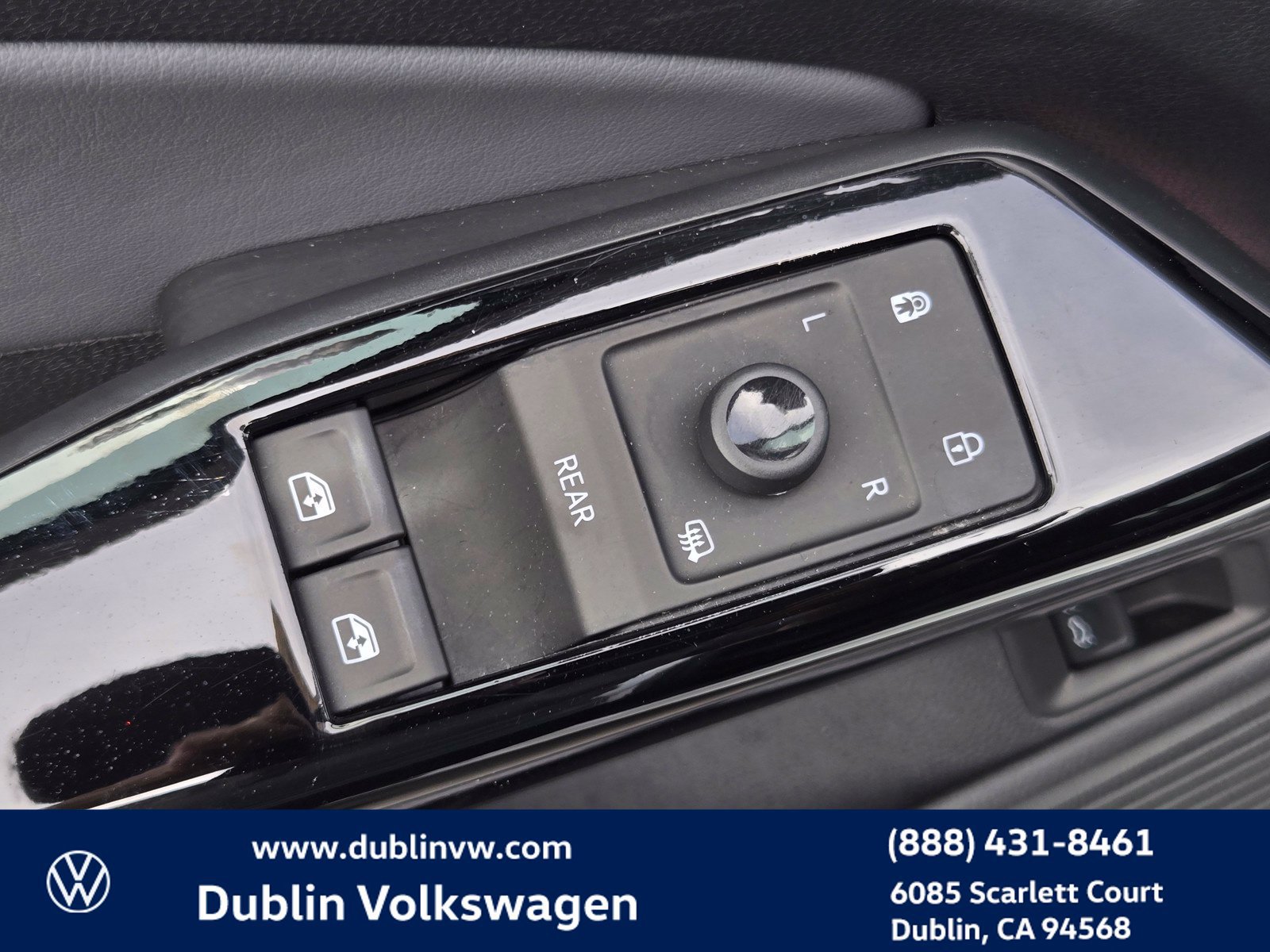 Certified 2023 Volkswagen ID.4 Pro S RWD image 11