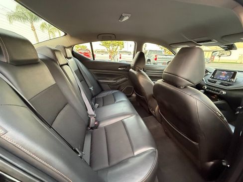 Used 2021 Nissan Altima 2.5 SR image 33