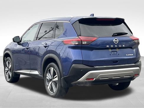 Used 2021 Nissan Rogue Platinum image 32