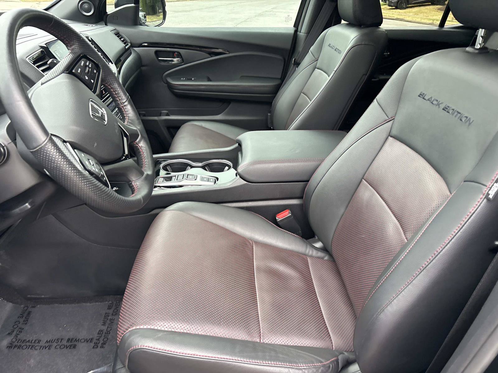 Used 2025 Honda Ridgeline Black Edition image 15