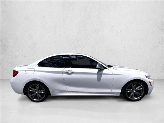 Used 2015 BMW M235i Coupe RWD image 5