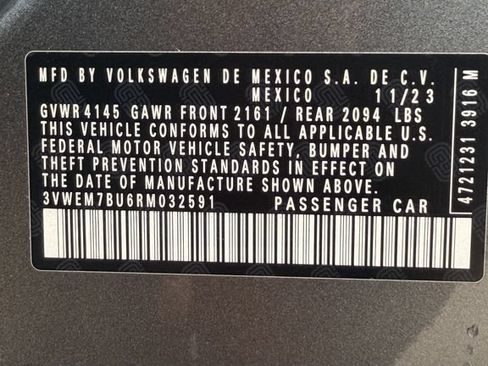 Used 2024 Volkswagen Jetta SE FWD image 30