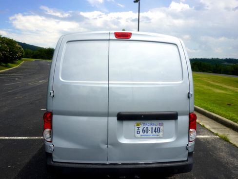 Used 2016 Nissan NV200 S image 6