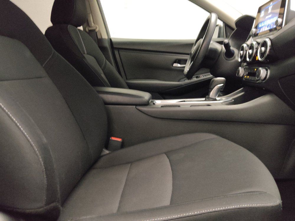 Used 2023 Nissan Sentra SV FWD image 21