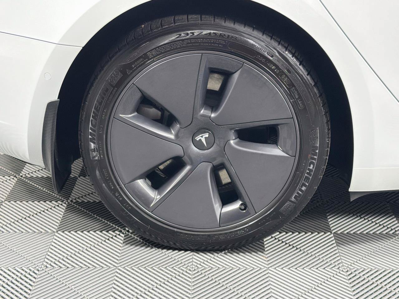 Used 2022 Tesla Model 3 RWD image 30
