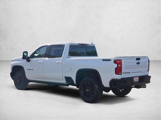 Used 2025 Chevrolet Silverado 2500 LTZ w/ LTZ Plus Package AWD/4WD image 8