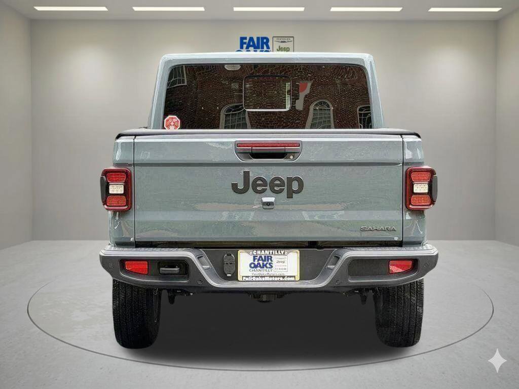 New 2026 Jeep Gladiator Sport AWD/4WD image 7