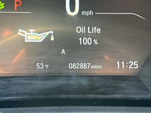 Used 2018 Honda CR-V Touring image 15