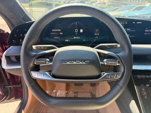Used 2023 Lucid Air Touring AWD/4WD image 11