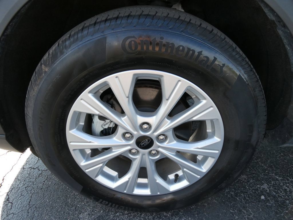 Used 2025 Ford Escape Active w/ Cold Weather Package AWD/4WD image 10